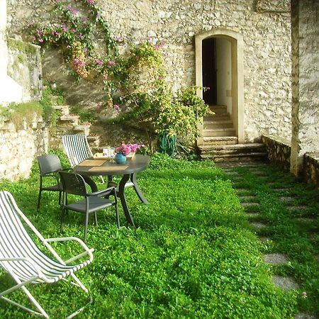 Pra De La Fam B&B Tignale Bagian luar foto