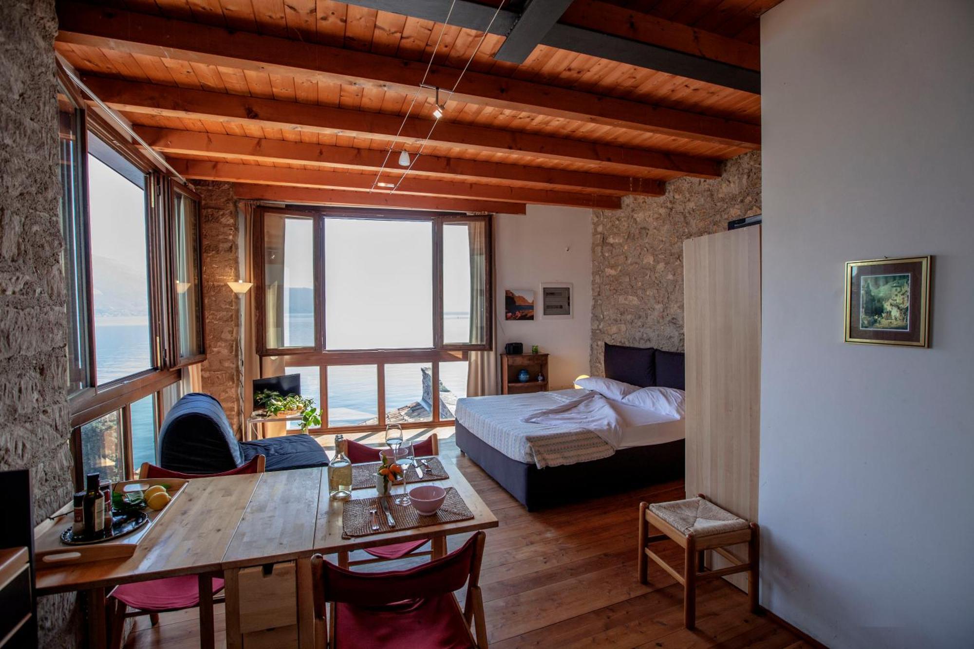 Pra De La Fam B&B Tignale Ruang foto