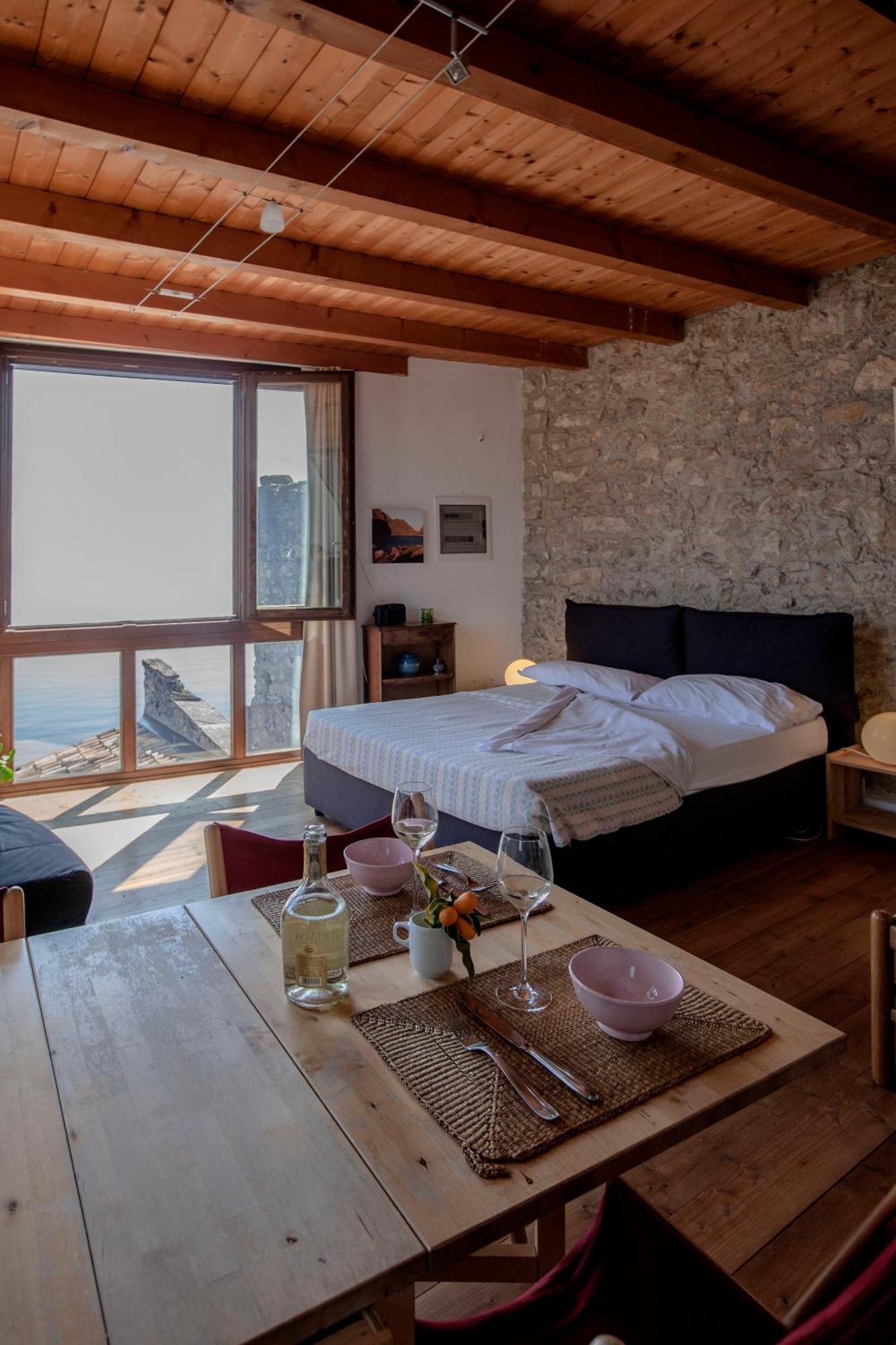 Pra De La Fam B&B Tignale Ruang foto