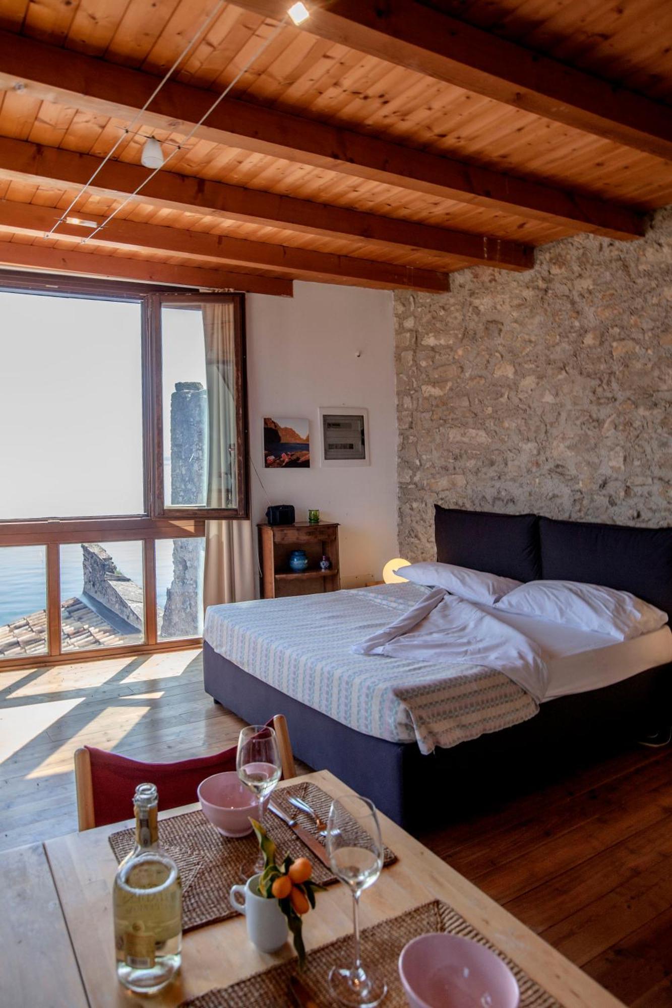 Pra De La Fam B&B Tignale Ruang foto